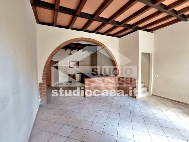 casa indipendente in vendita a Sesto ed Uniti in zona Sesto Cremonese