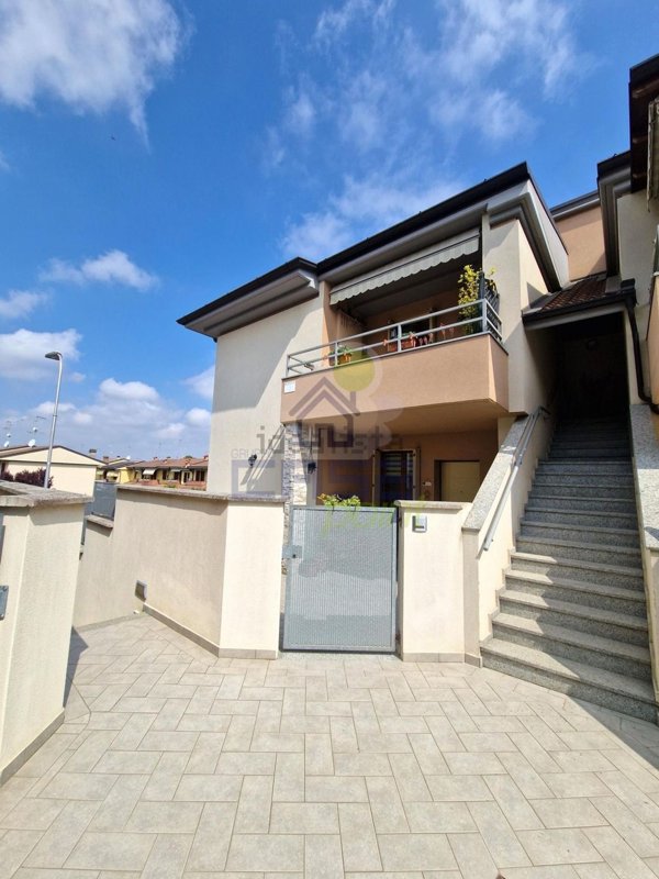 appartamento in vendita a Sesto ed Uniti in zona Casanova del Morbasco