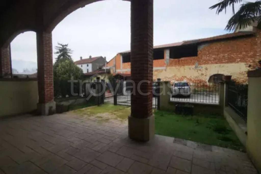 appartamento in vendita a Sesto ed Uniti in zona Sesto Cremonese