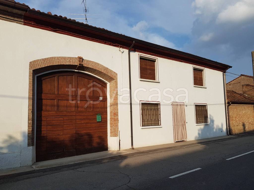 casa indipendente in vendita a Solarolo Rainerio
