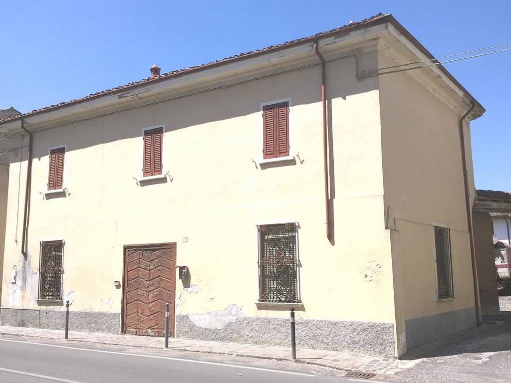 casa indipendente in vendita a Solarolo Rainerio