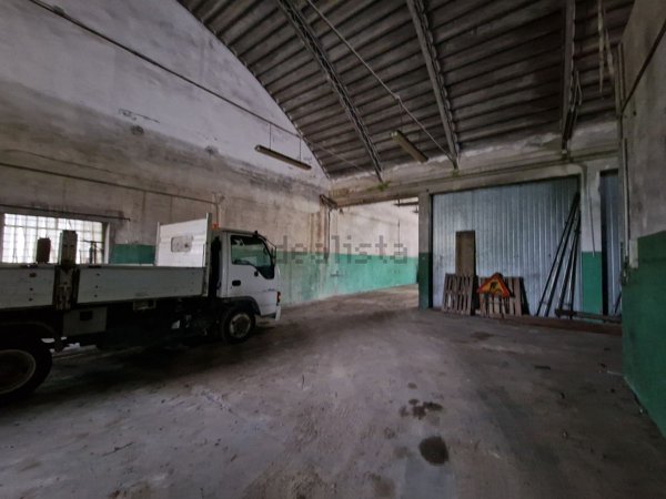 locale di sgombero in vendita a Solarolo Rainerio