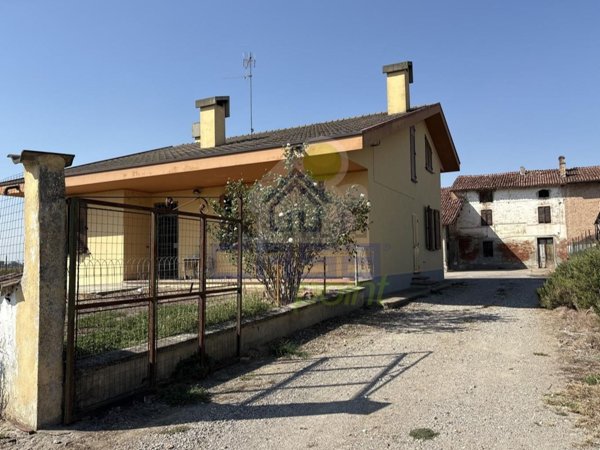appartamento in vendita a Solarolo Rainerio