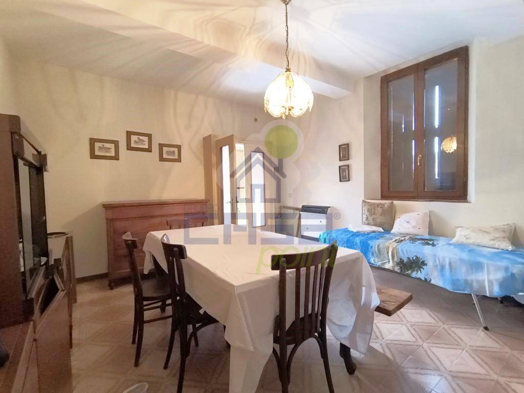 casa indipendente in vendita a Solarolo Rainerio