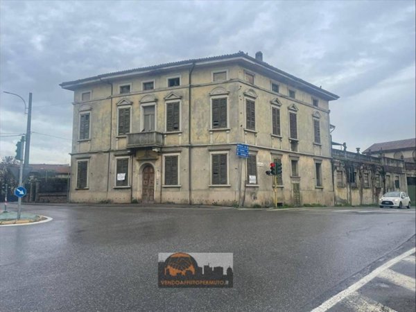 intera palazzina in vendita a Soncino