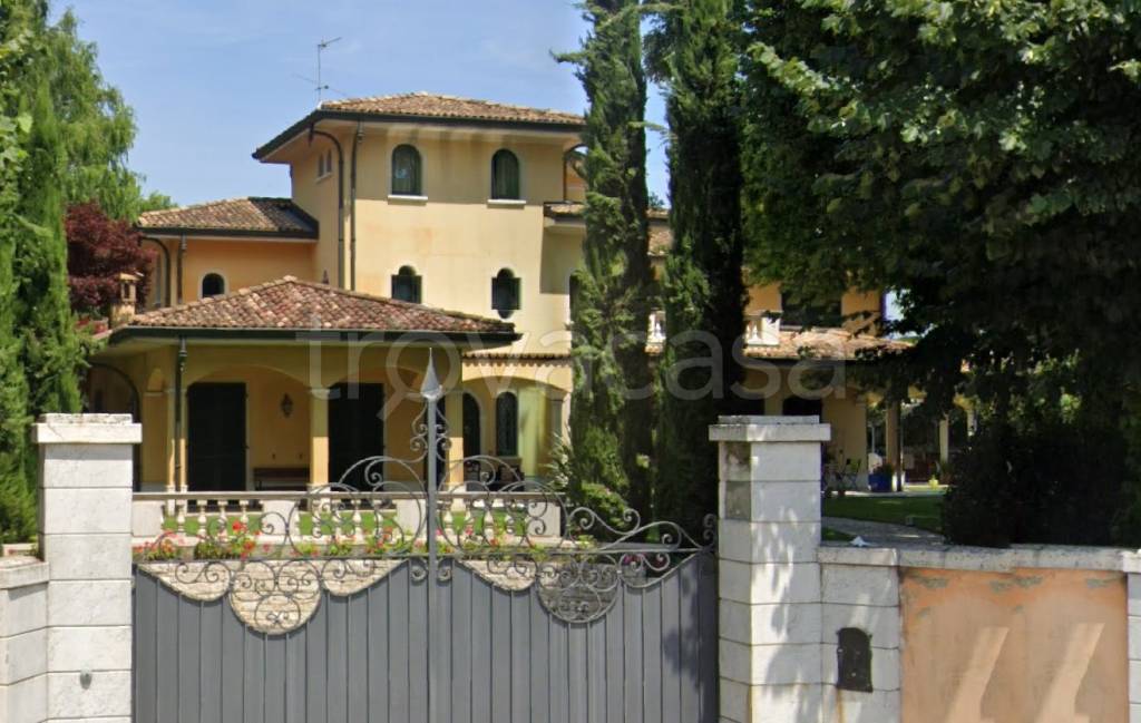 villa in vendita a Soncino