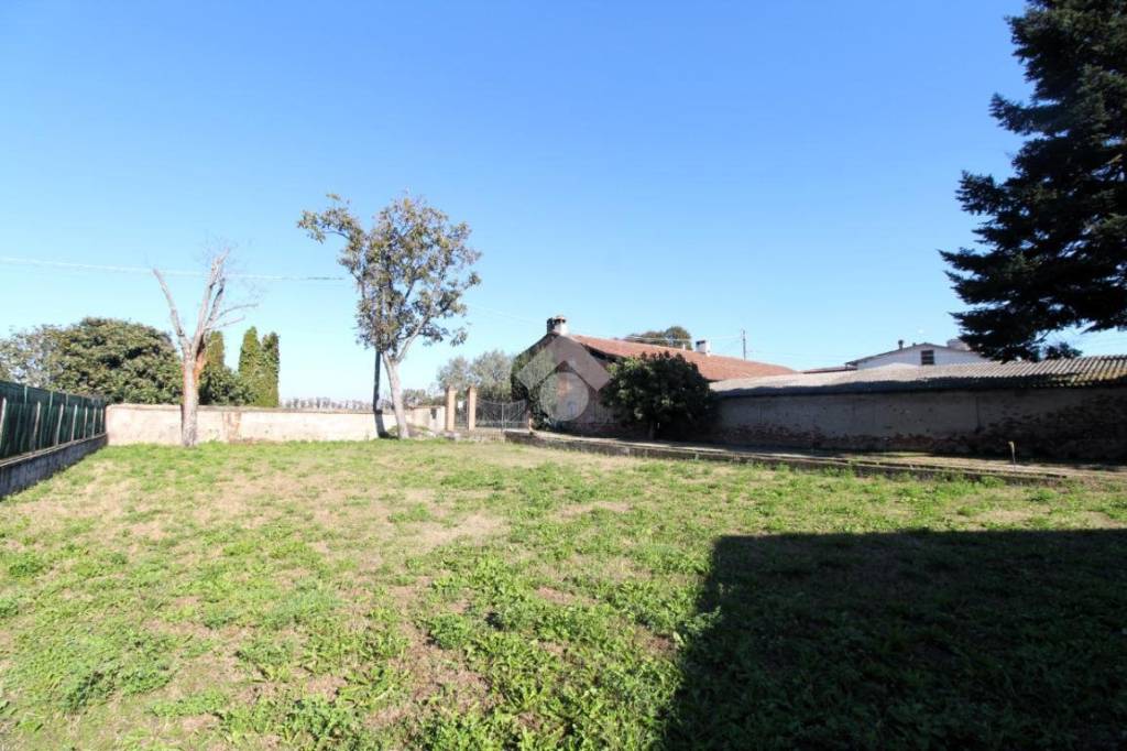 casa indipendente in vendita a Soncino