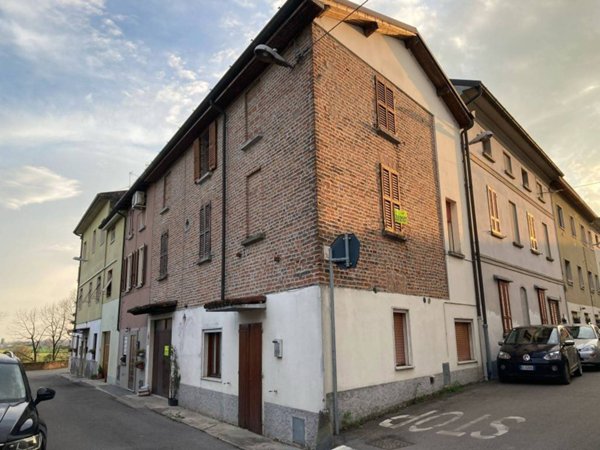 pentavano in vendita a Soncino