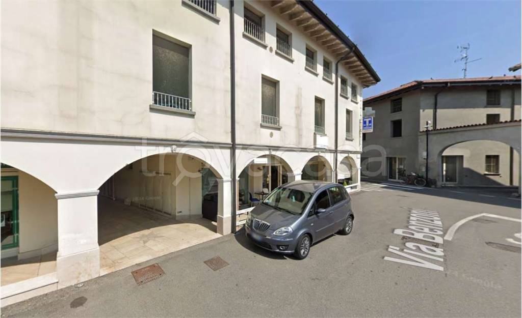 appartamento in vendita a Soncino in zona Gallignano