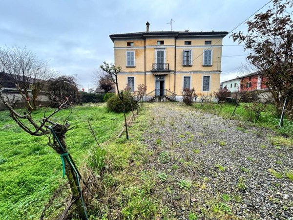 casa indipendente in vendita a Soncino