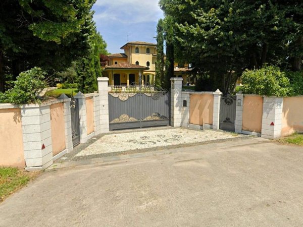 casa indipendente in vendita a Soncino in zona Gallignano