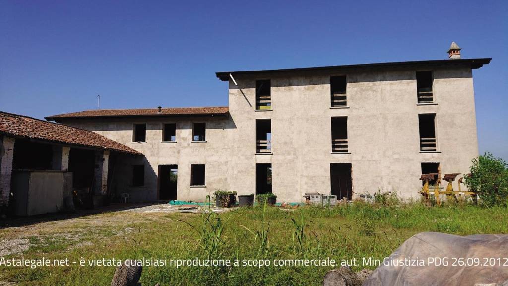 azienda agricola in vendita a Soncino