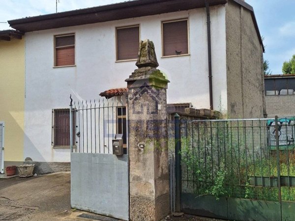 casa indipendente in vendita a Soncino