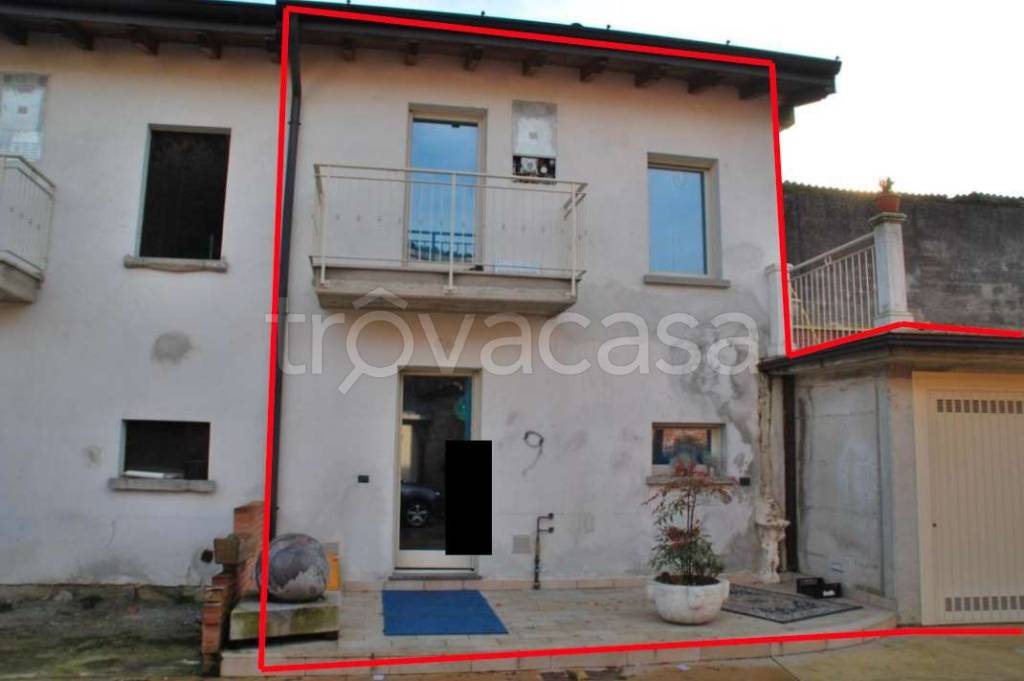 casa indipendente in vendita a Soncino