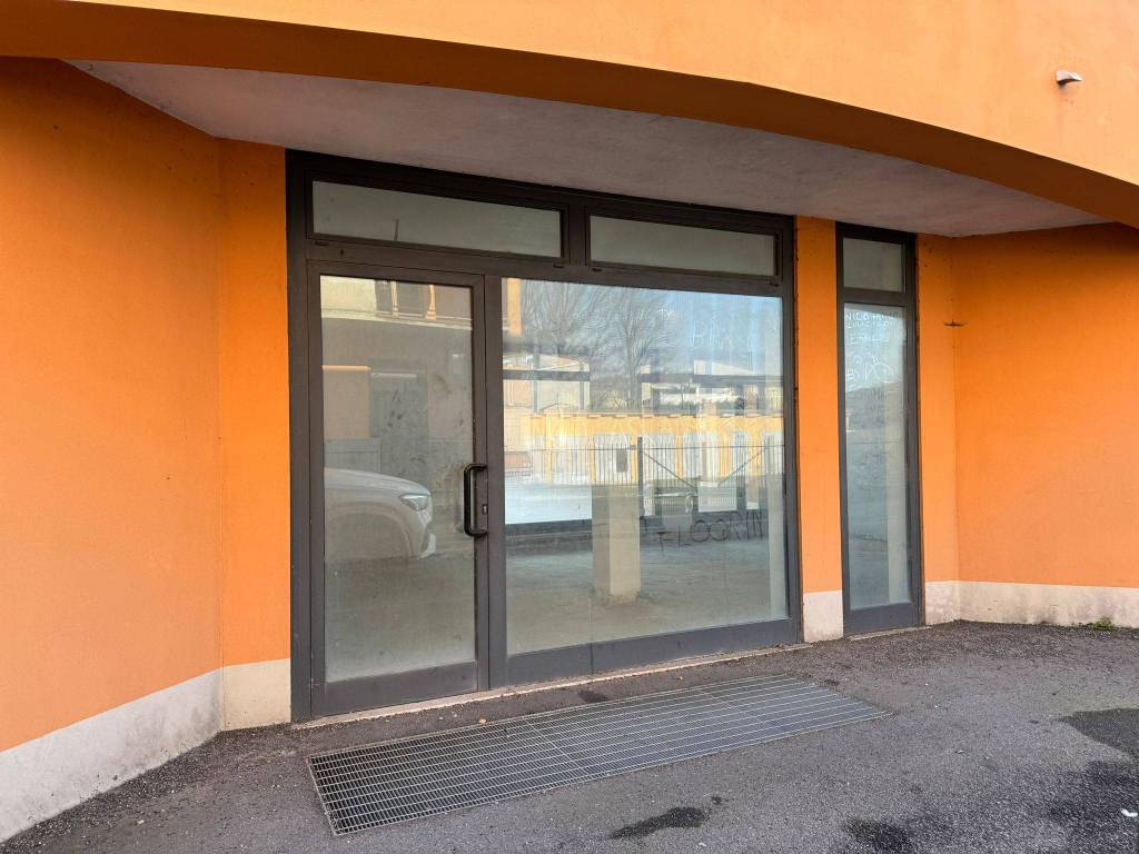 negozio in vendita a Soncino