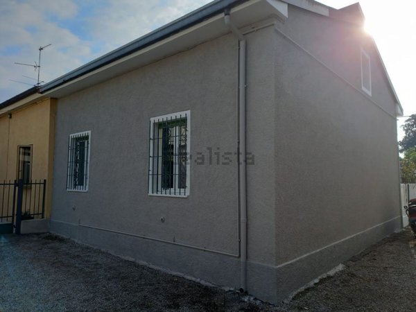 casa indipendente in vendita a Soncino in zona Gallignano