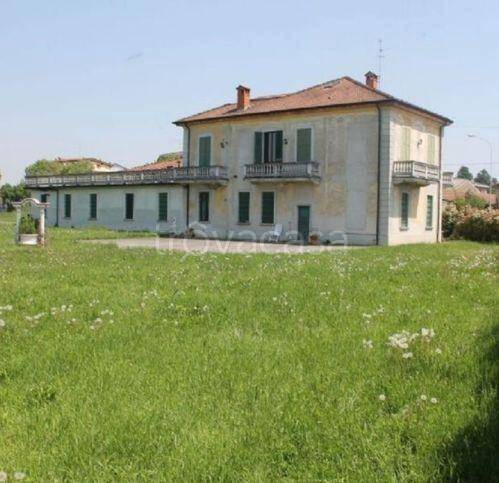 casa indipendente in vendita a Soresina