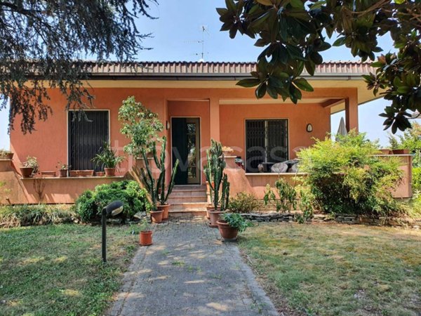 casa indipendente in vendita a Soresina