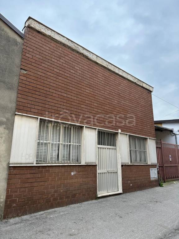casa indipendente in vendita a Soresina