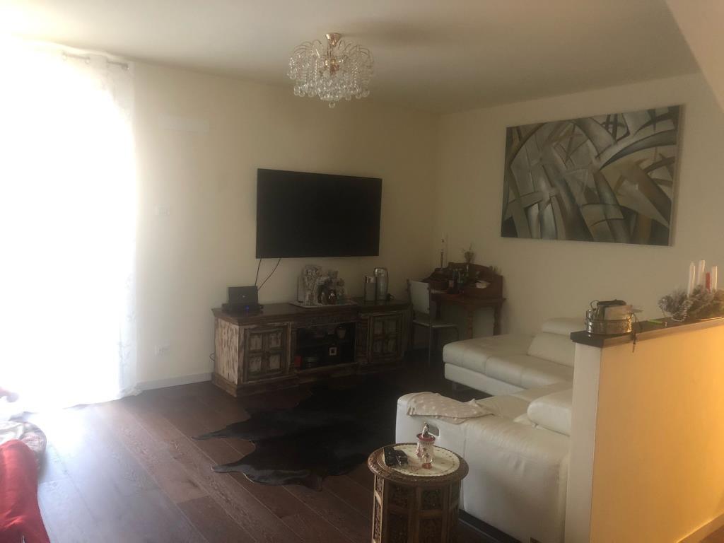 casa indipendente in vendita a Soresina