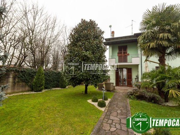 casa indipendente in vendita a Soresina