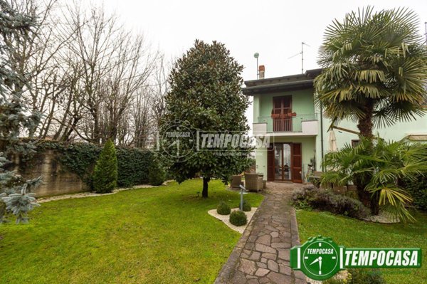 casa indipendente in vendita a Soresina