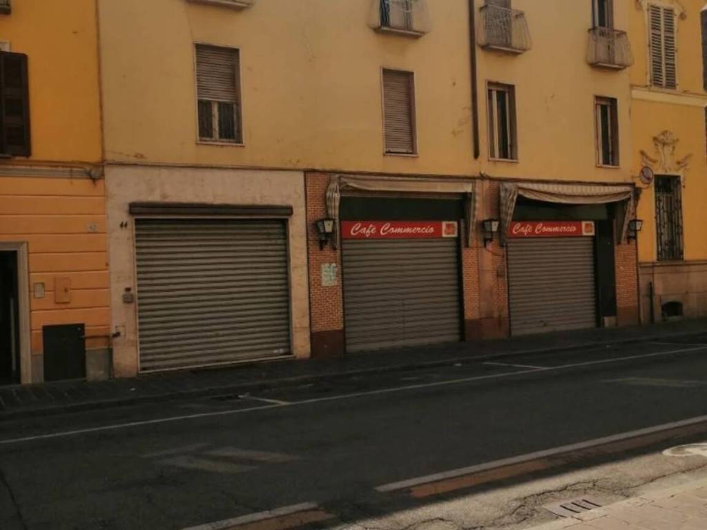 intera palazzina in vendita a Soresina