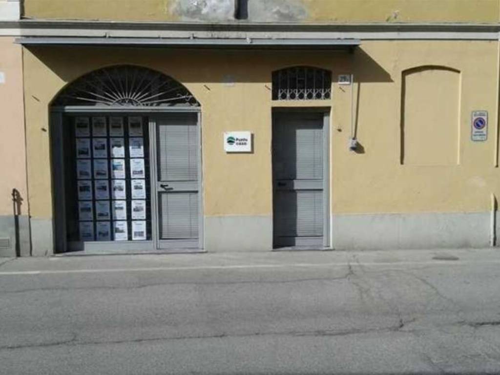 negozio in vendita a Soresina