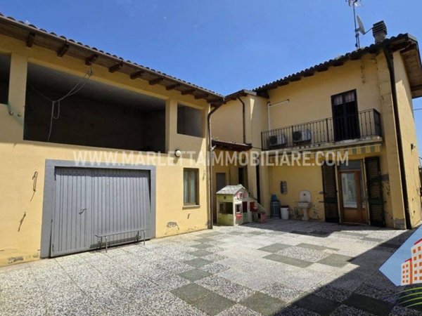casa indipendente in vendita a Soresina