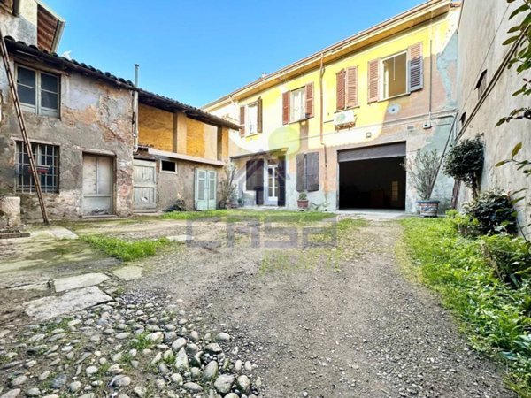 casa indipendente in vendita a Soresina