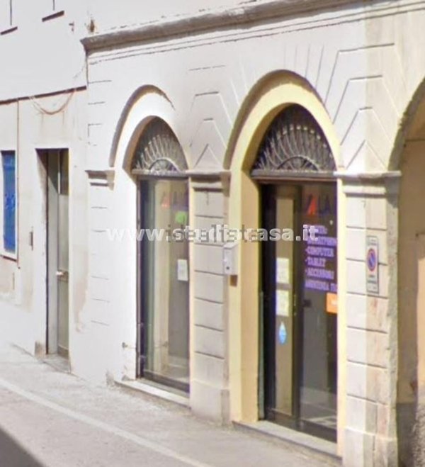 negozio in vendita a Soresina