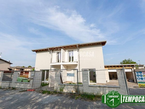 casa indipendente in vendita a Soresina