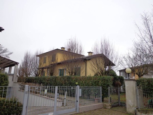casa indipendente in vendita a Soresina