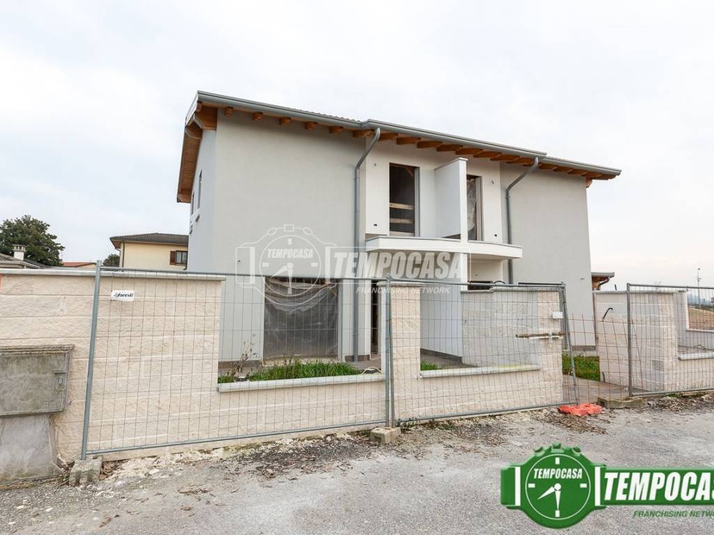 casa indipendente in vendita a Soresina