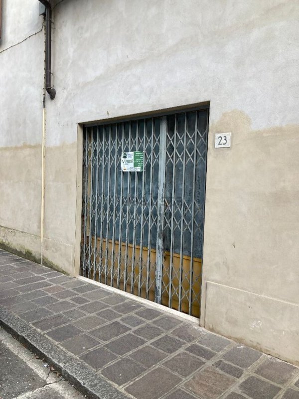 ufficio in vendita a Soresina