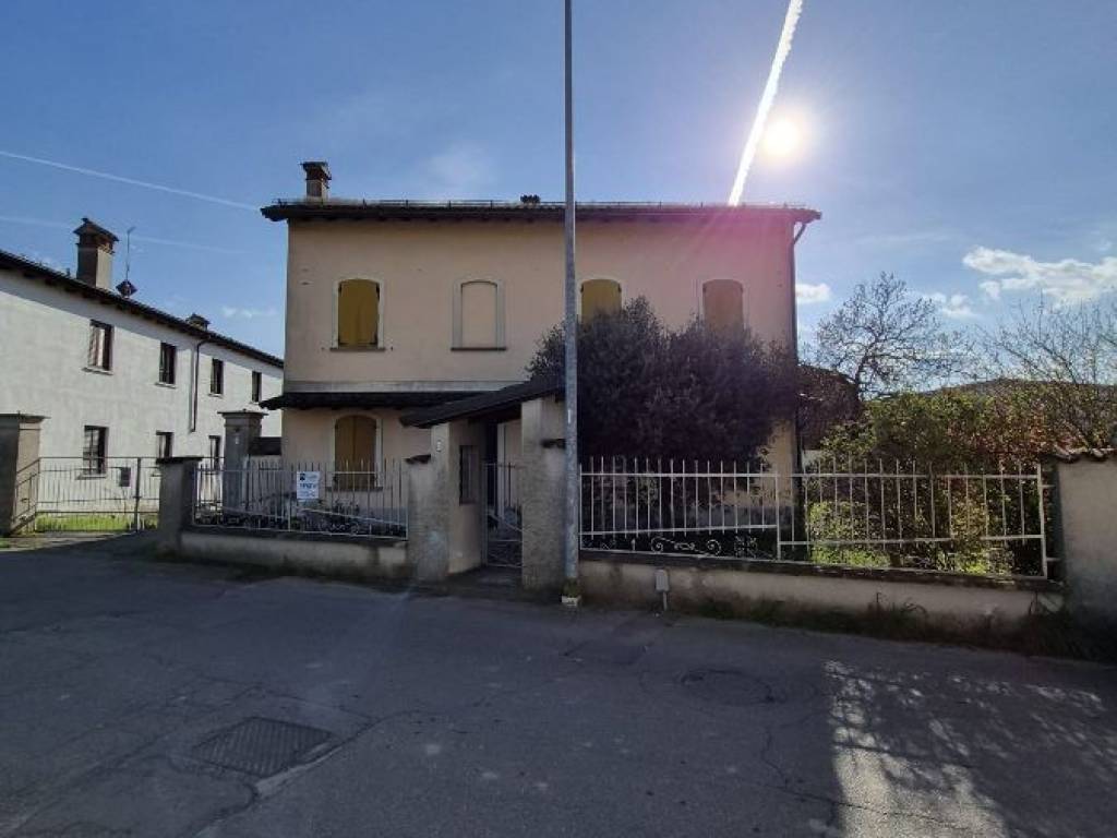 casa indipendente in vendita a Soresina