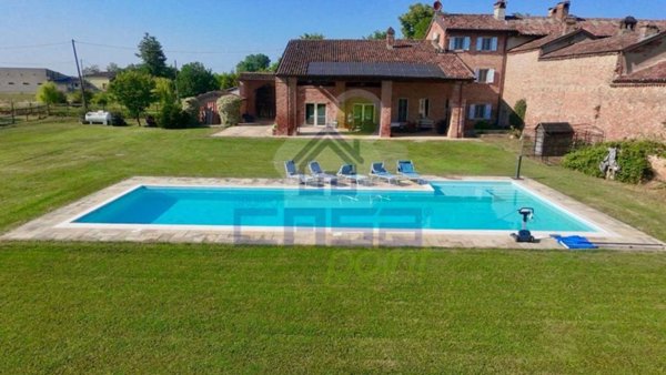 casa indipendente in vendita a Soresina in zona Olzano