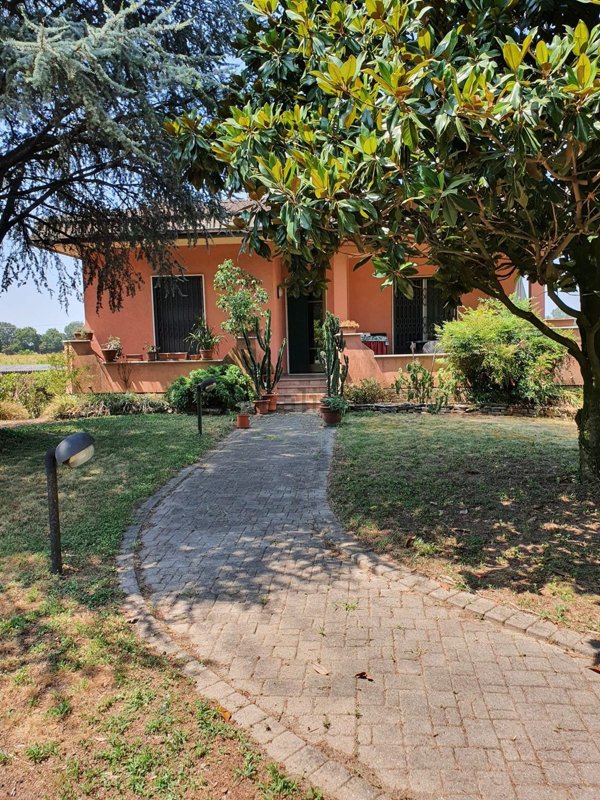 casa indipendente in vendita a Soresina