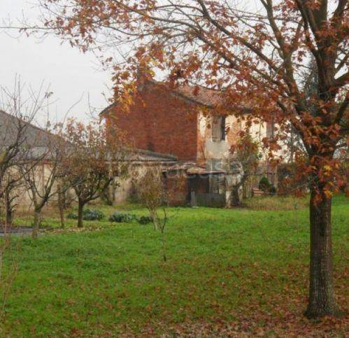 casa indipendente in vendita a Soresina