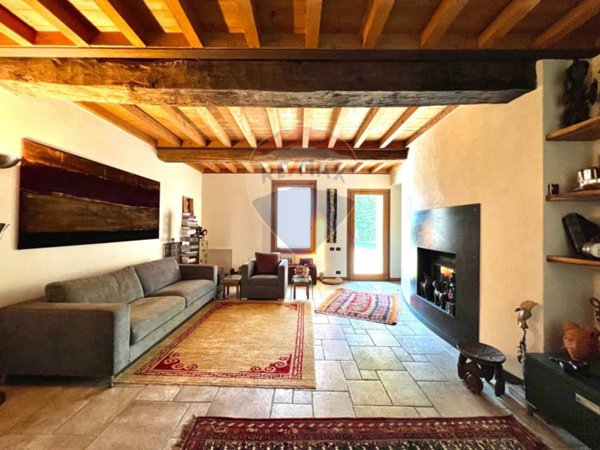 casa indipendente in vendita a Sospiro