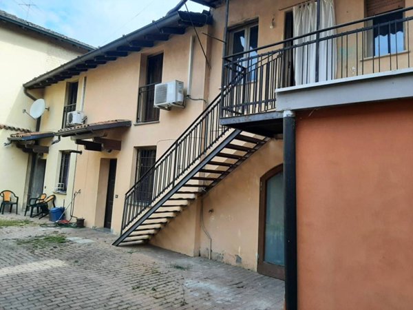 casa indipendente in vendita a Sospiro