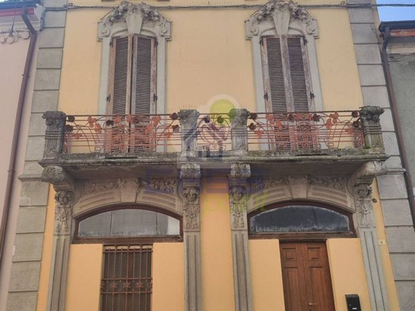 intera palazzina in vendita a Sospiro