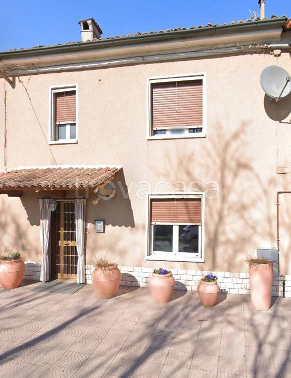 casa indipendente in vendita a Sospiro in zona Longardore