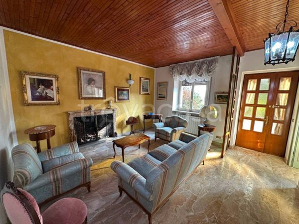 casa indipendente in vendita a Sospiro in zona Longardore