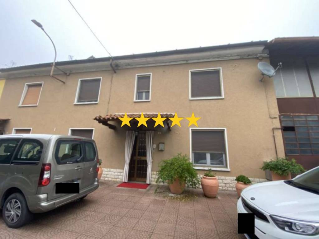 appartamento in vendita a Sospiro in zona Longardore