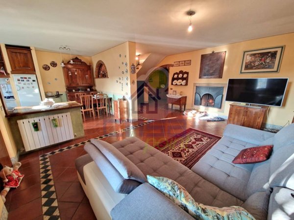 casa indipendente in vendita a Spinadesco