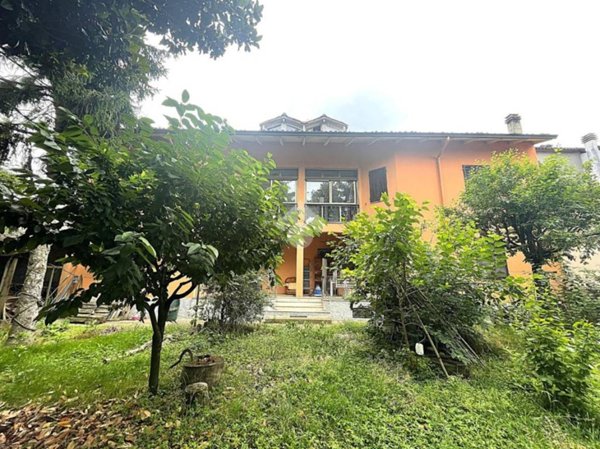 casa indipendente in vendita a Spinadesco