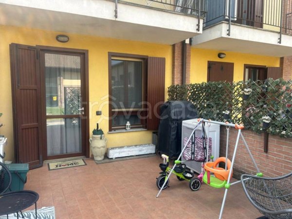 casa indipendente in vendita a Spinadesco
