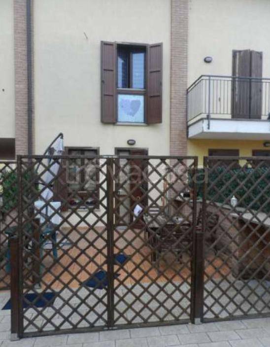 casa indipendente in vendita a Spinadesco