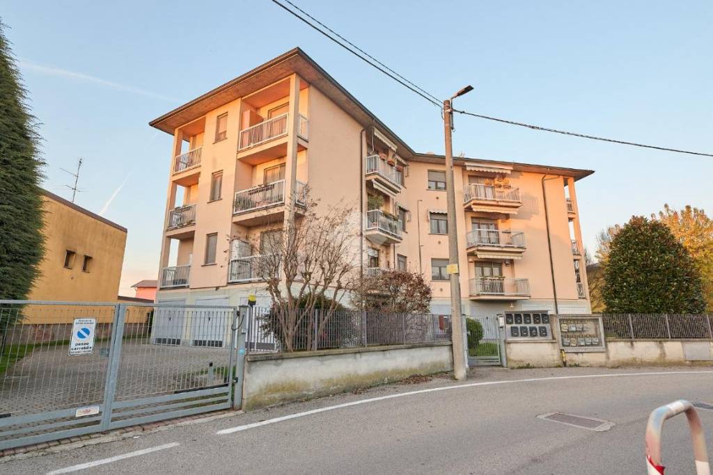 appartamento in vendita a Spino d'Adda